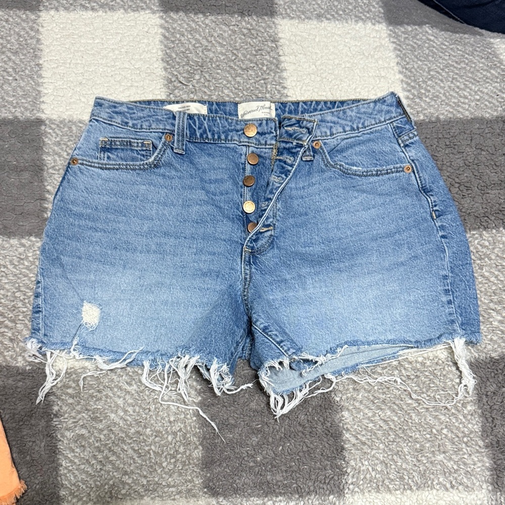 Universal Thread Distressed Blue Denim Shorts